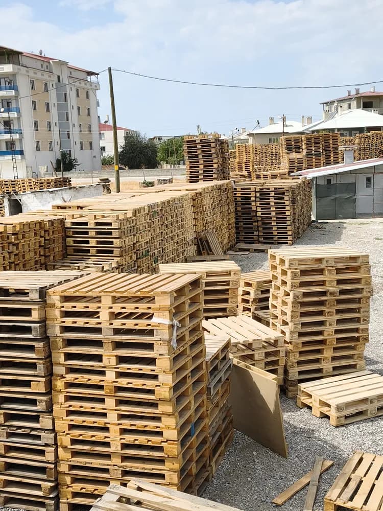 Van palet üretim sahası geniş açı görünüm