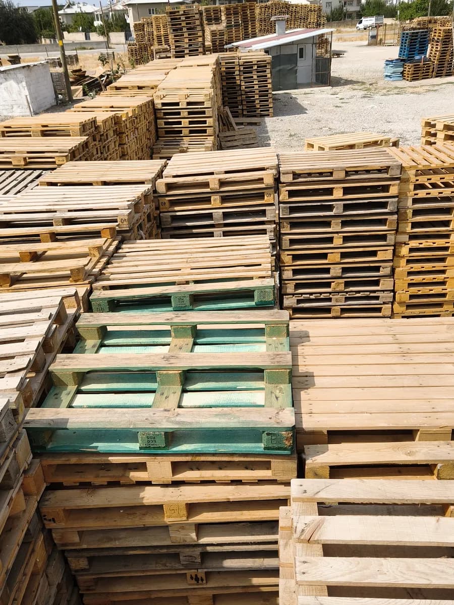 Van tıpalı takozlu ahşap palet çeşitleri ve istif sahası